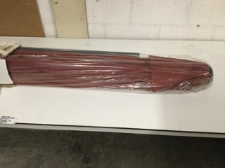 Houten parasol met windvanger, Madison, Parasol met windvanger, bordea